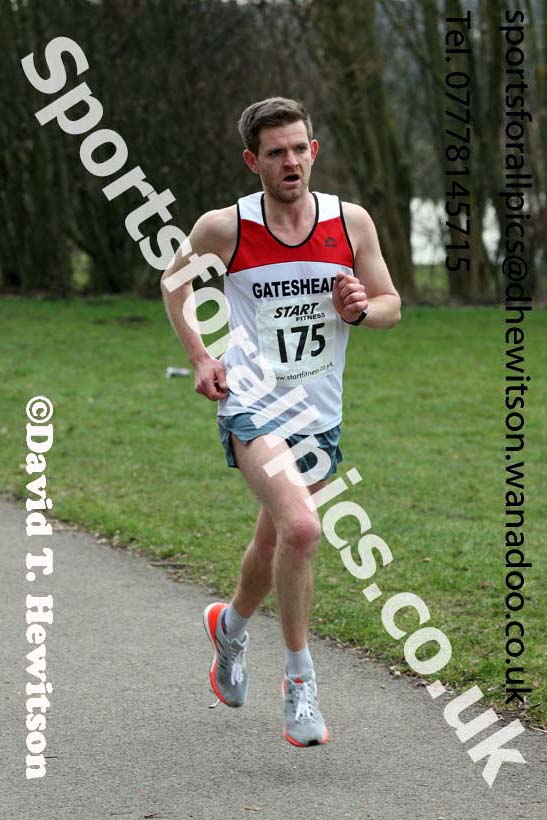 Senior men and veterans over-40s Royal Signals NECC Rod Relays, Hetton Lyons Park, Hetton-le-Hole. Photo: David T. Hewitson/Sports for All Pics